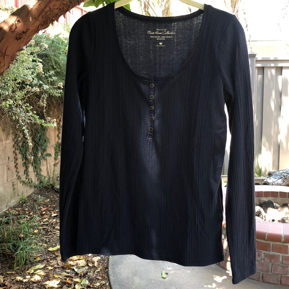 Hollister ribbed long sleeve